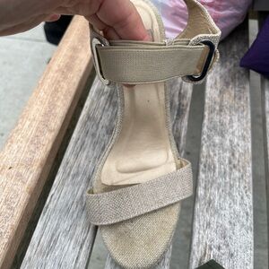 Elegant Beige Women's Sandals LUCILLA PESSOA CANVAS STRAPPY HEEL SZ 8